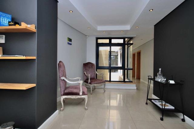 To Let 3 Bedroom Property for Rent in Sunset Beach Western Cape